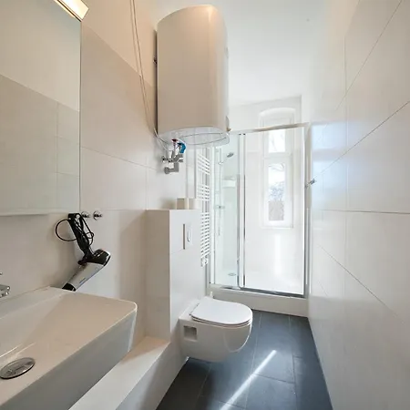 Copper Kersanierter Altbau Mit Flair, Vollausstattung Und Zentral Apartment Furstenwalde